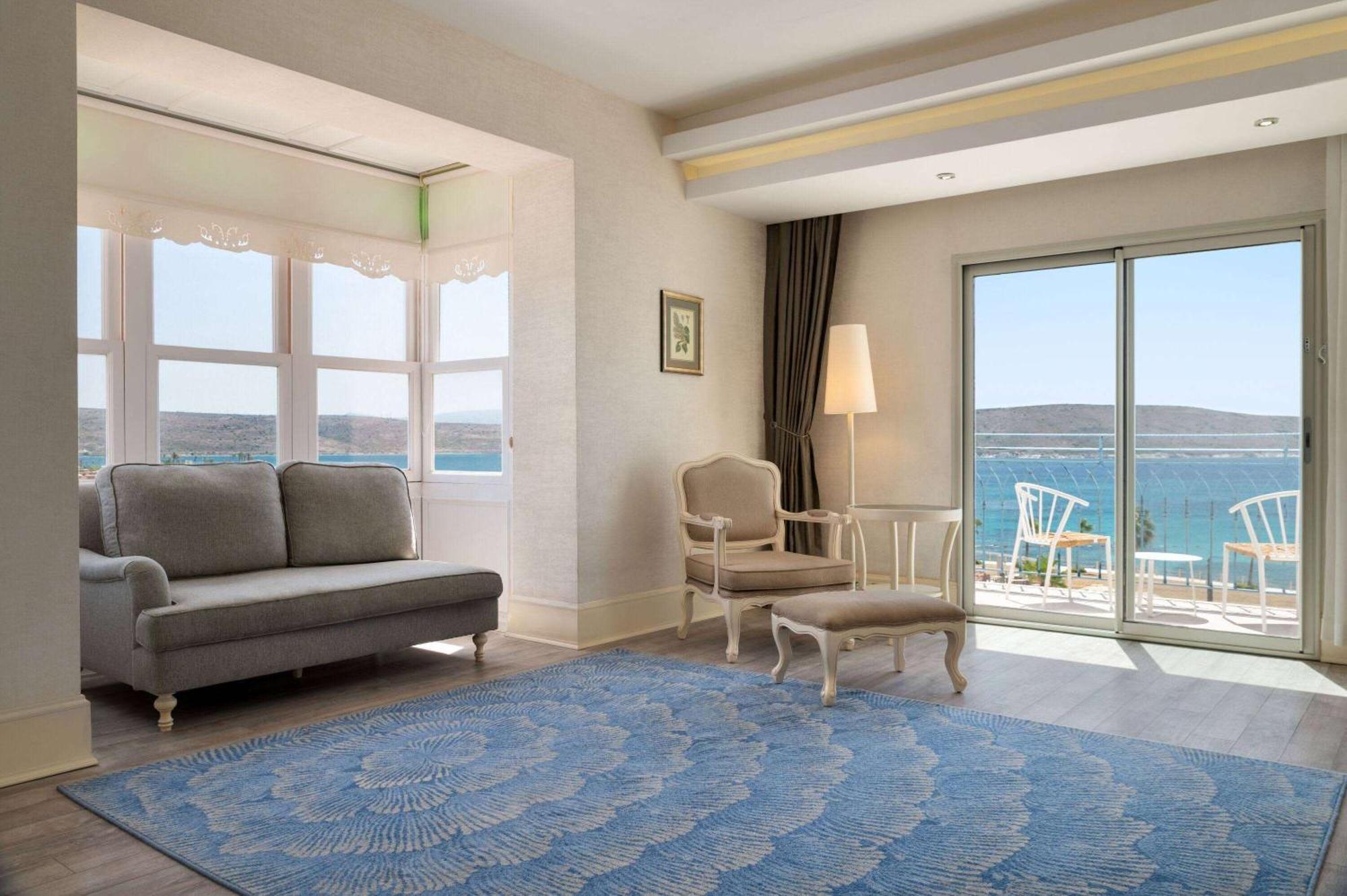 Dolce By Wyndham Cesme Alaçatı Exterior foto