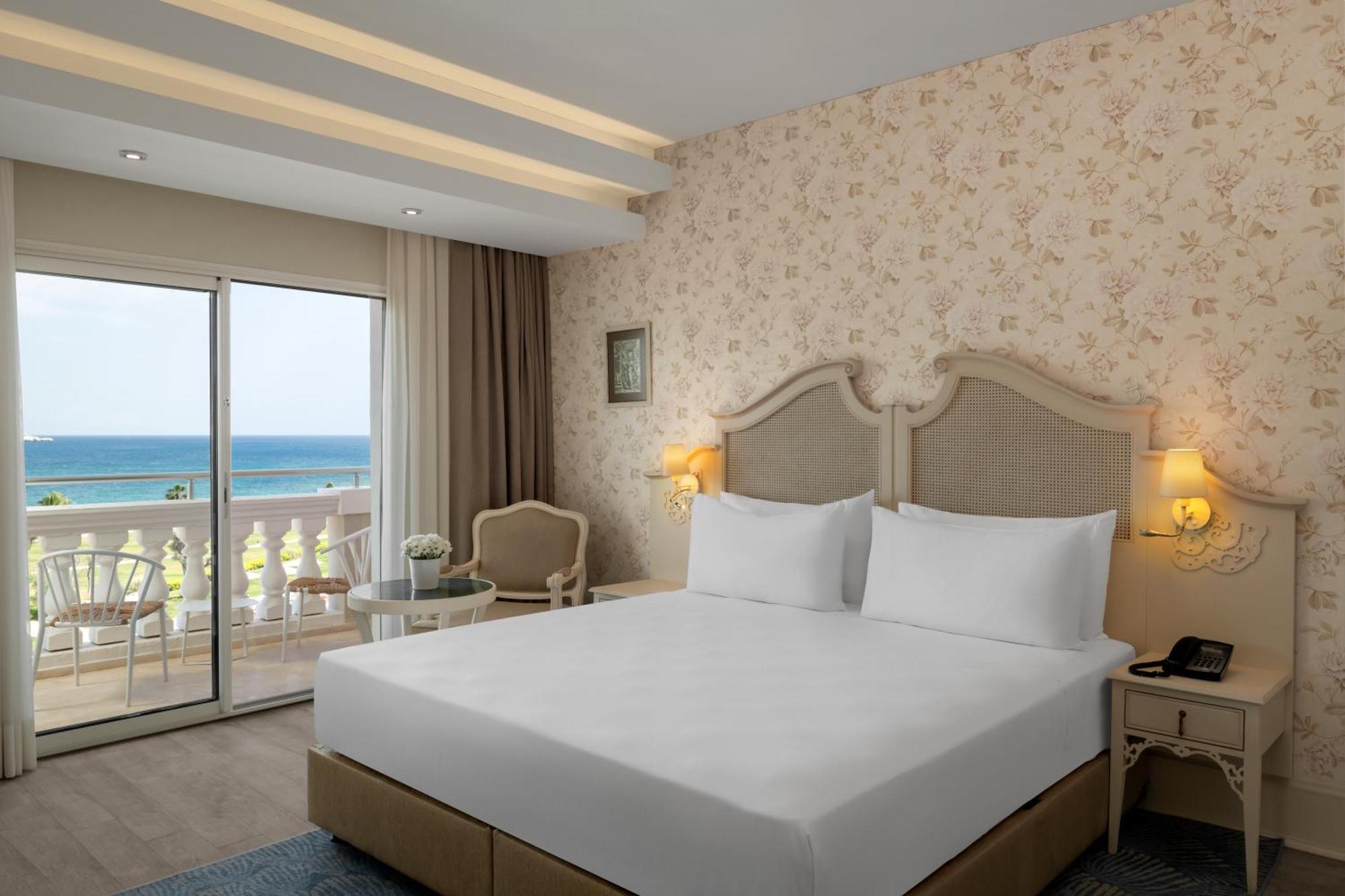 Dolce By Wyndham Cesme Alaçatı Exterior foto